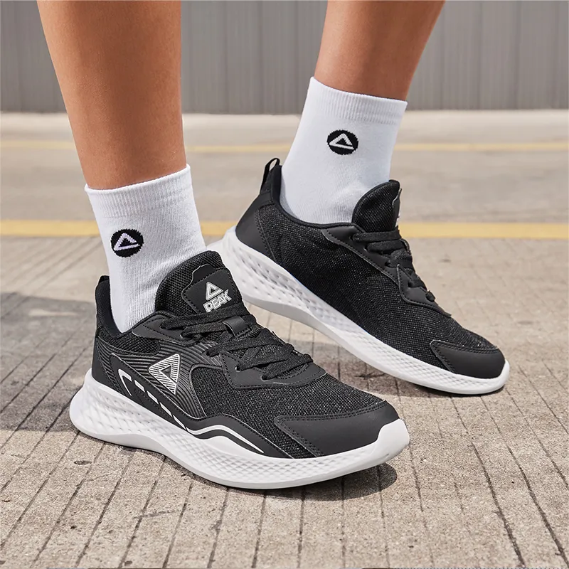 PEAK Cushioning Abrasion Resistant Breathable Slip Resistant Low Top Running Shoes Women's Black Baymax-9
