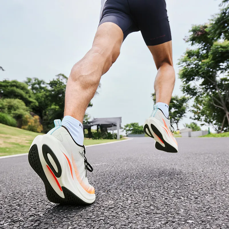 PEAK Cushioned Wear-Resistant Lightweight Slip-Resistant Running Shoes Men's Super-Light White Orange-8