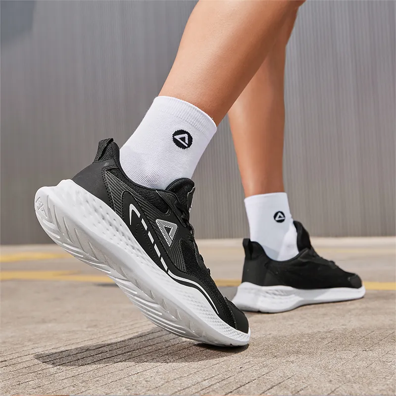 PEAK Cushioning Abrasion Resistant Breathable Slip Resistant Low Top Running Shoes Women's Black Baymax-6
