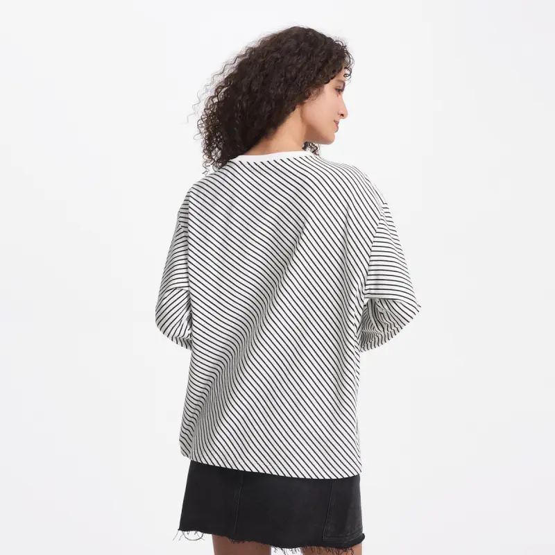 GAP T-Shirt Women's White Stripes-4