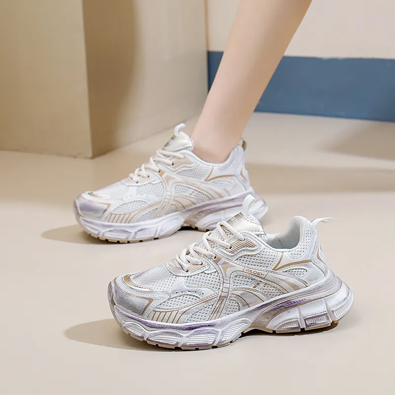 SIMBA'S PRIDE Abrasion Resistant Breathable Chunky Sneakers Women's-12