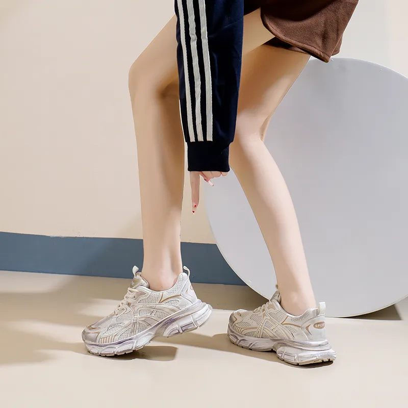 SIMBA'S PRIDE Abrasion Resistant Breathable Chunky Sneakers Women's-14