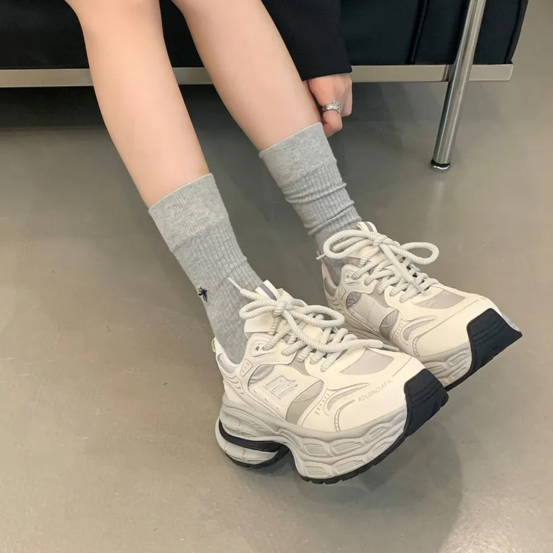 SIMBA'S PRIDE Wear Resistant Breathable Slip Resistant Low Top Chunky Sneakers Women's-6