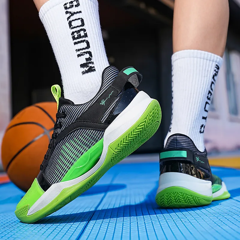 SIMBA'S PRIDE Abrasion Resistant Waterproof And Breathable Low Top Vintage Basketball Shoes Unisex-1