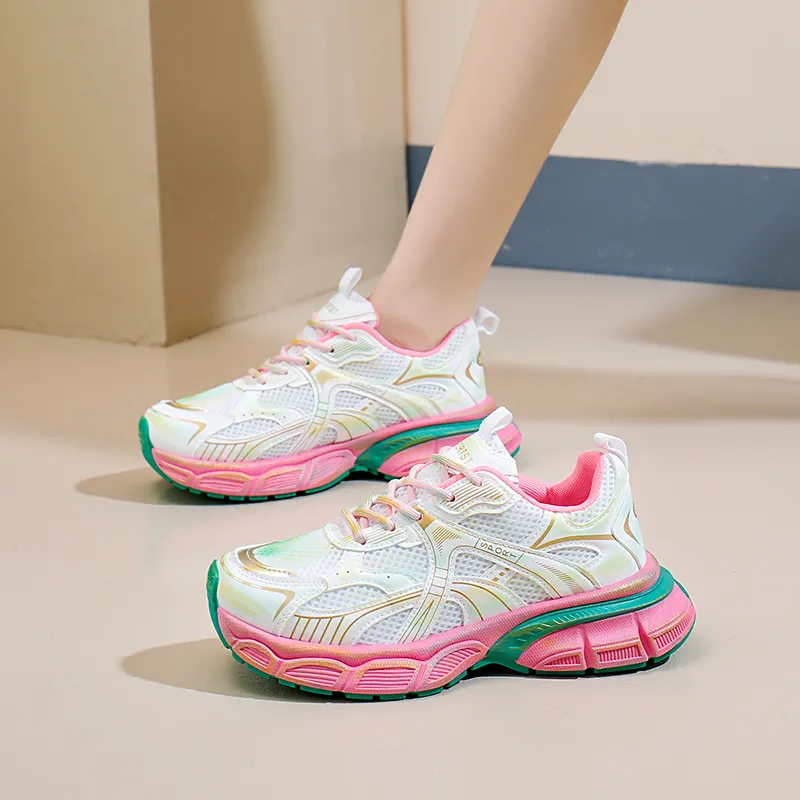 SIMBA'S PRIDE Abrasion Resistant Breathable Chunky Sneakers Women's-10