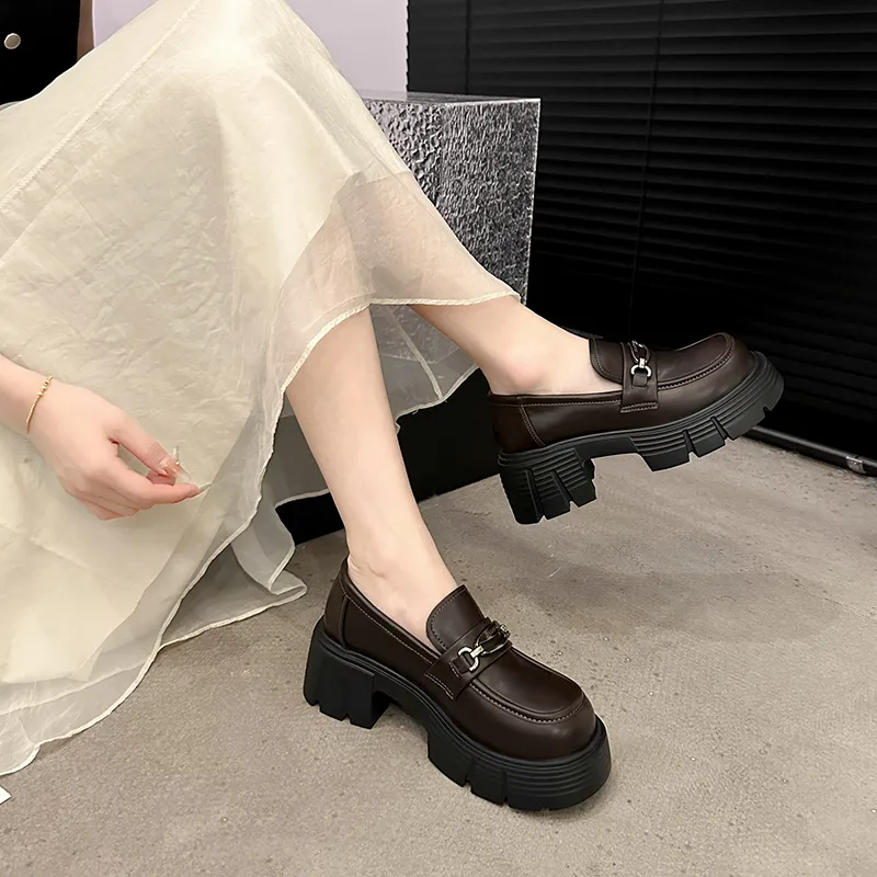 SIMBA'S PRIDE Loafers Women's Black/Brown-9