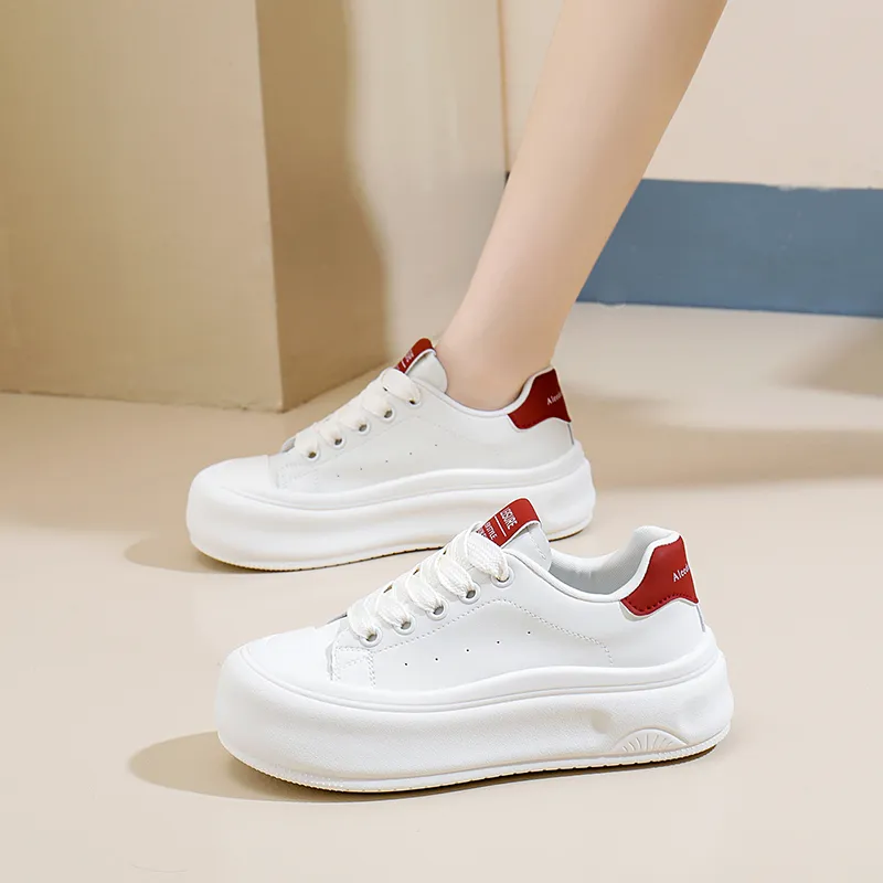 SIMBA'S PRIDE Slip Resistant Shock Absorbers With Abrasion Resistant Properties Skateboard Shoes Women's-11