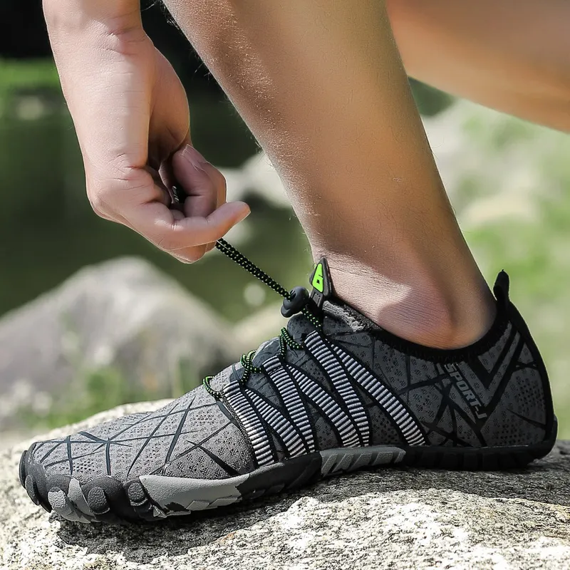 SIMBA'S PRIDE Low Top Outdoor Shoes Men's-7