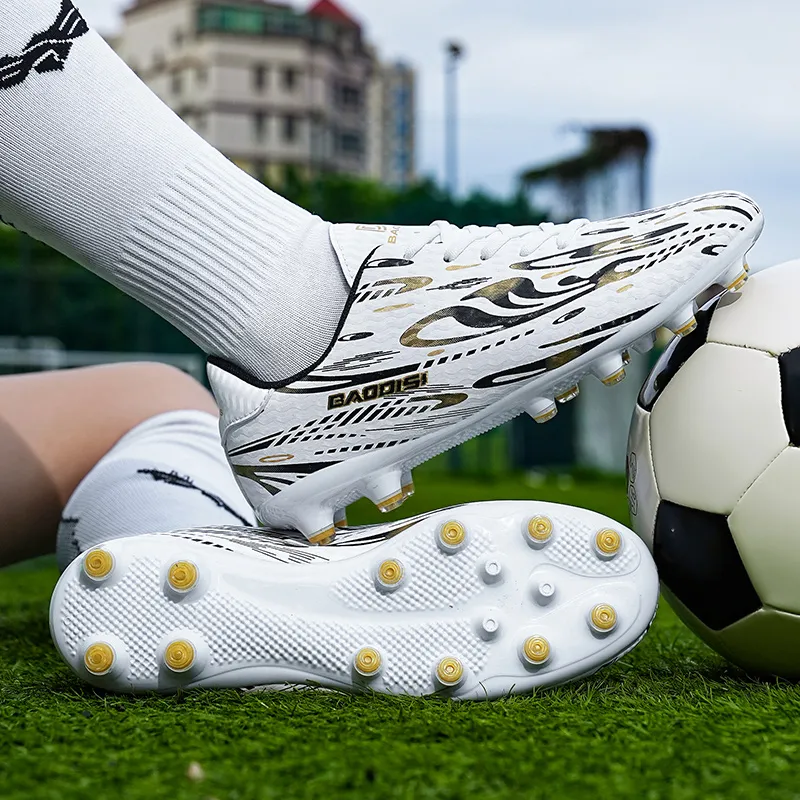 SIMBA'S PRIDE Natural Ground Cushioning Moisture Wicking Soccer Shoes Unisex-9
