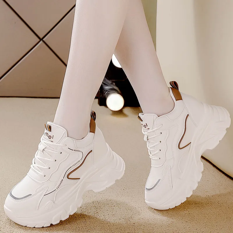 SIMBA'S PRIDE Abrasion Resistant Mid Top Chunky Sneakers Women's-8