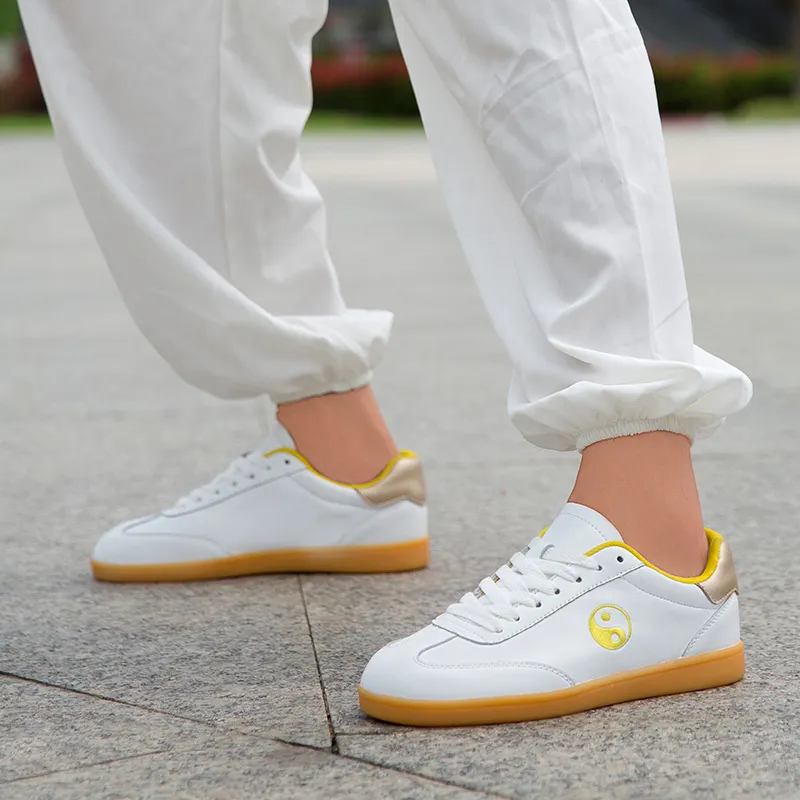 SIMBA'S PRIDE Breathable Abrasion Resistant Slip Resistant Low Top Skateboard Shoes Women's White-3