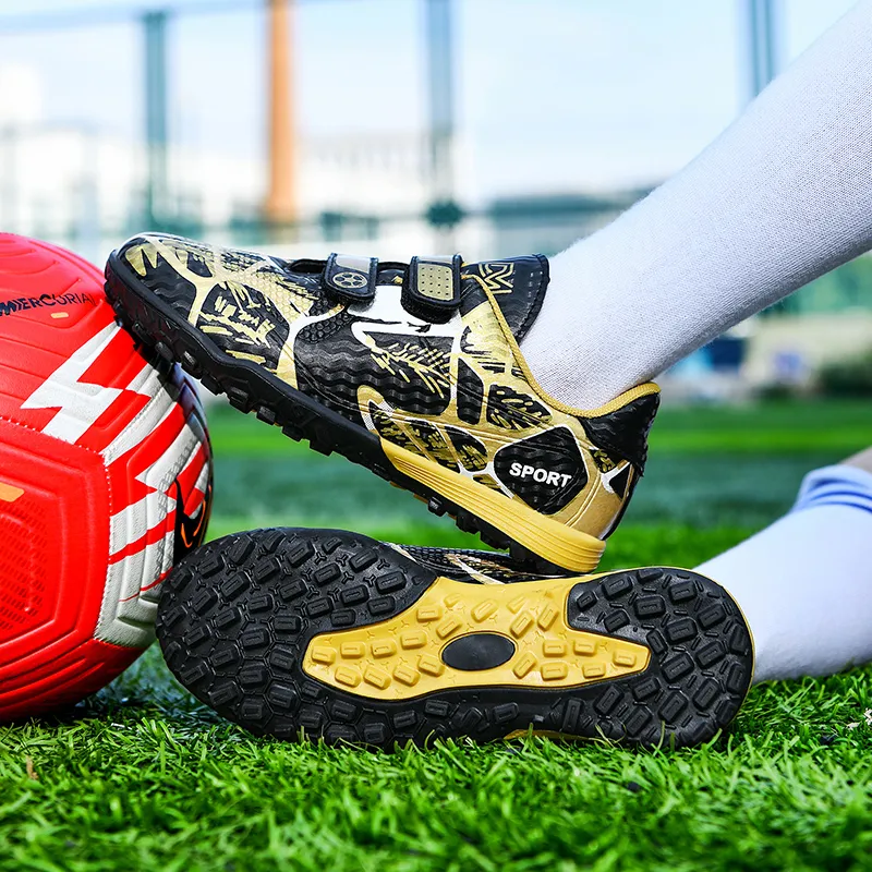 SIMBA'S PRIDE Slip-Resistant Anti-Kick Cushioning Wear-Resistant Low-Top Kids' Soccer Shoes Kids'-26