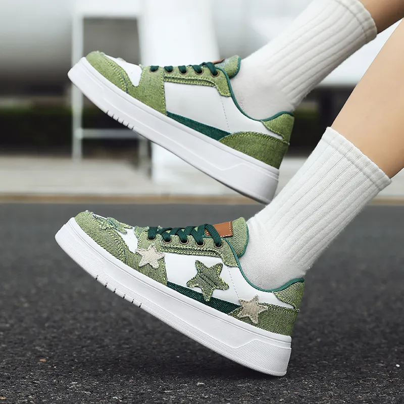 SIMBA'S PRIDE Low Top Skateboard Shoes Unisex-12