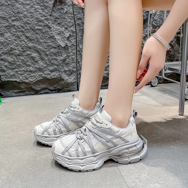 SIMBA'S PRIDE Abrasion Resistant Chunky Sneakers Women's-14