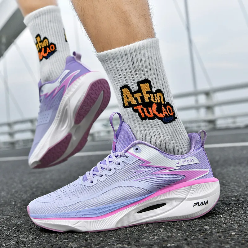 SIMBA'S PRIDE Durable Breathable Low-Top Running Shoes Unisex-39