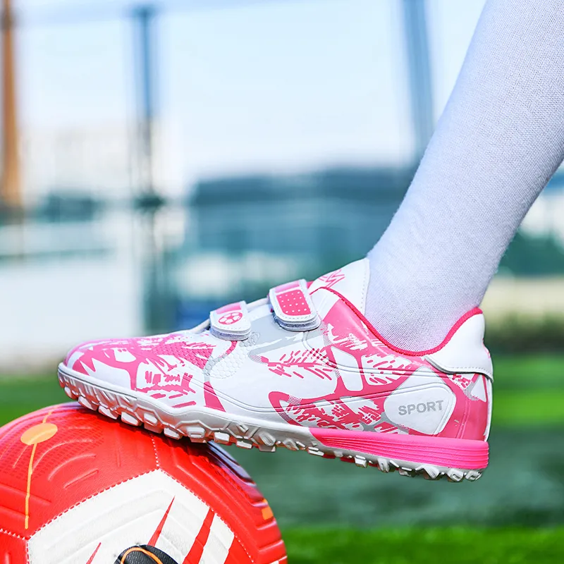 SIMBA'S PRIDE Slip-Resistant Anti-Kick Cushioning Wear-Resistant Low-Top Kids' Soccer Shoes Kids'-23
