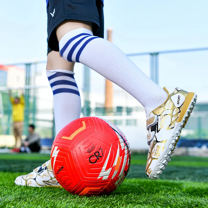 SIMBA'S PRIDE Slip-Resistant Anti-Kick Cushioning Wear-Resistant Low-Top Kids' Soccer Shoes Kids'-19