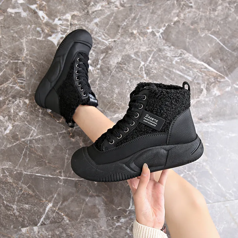 SIMBA'S PRIDE Ankle Boots Women's-9