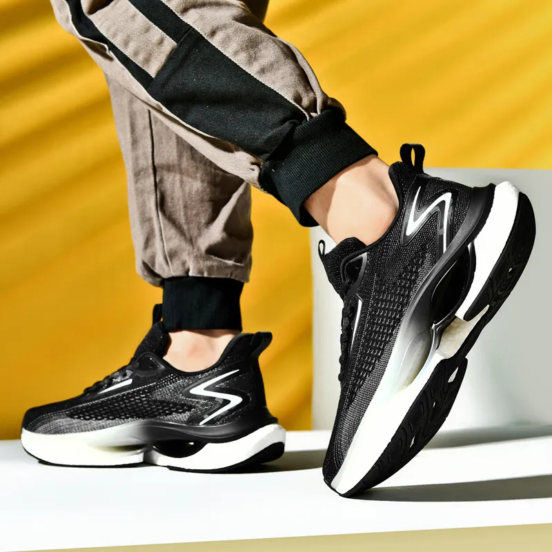 SIMBA'S PRIDE Shock Absorbers With Slip Resistant Features Low Top Casual Shoes Men's-6