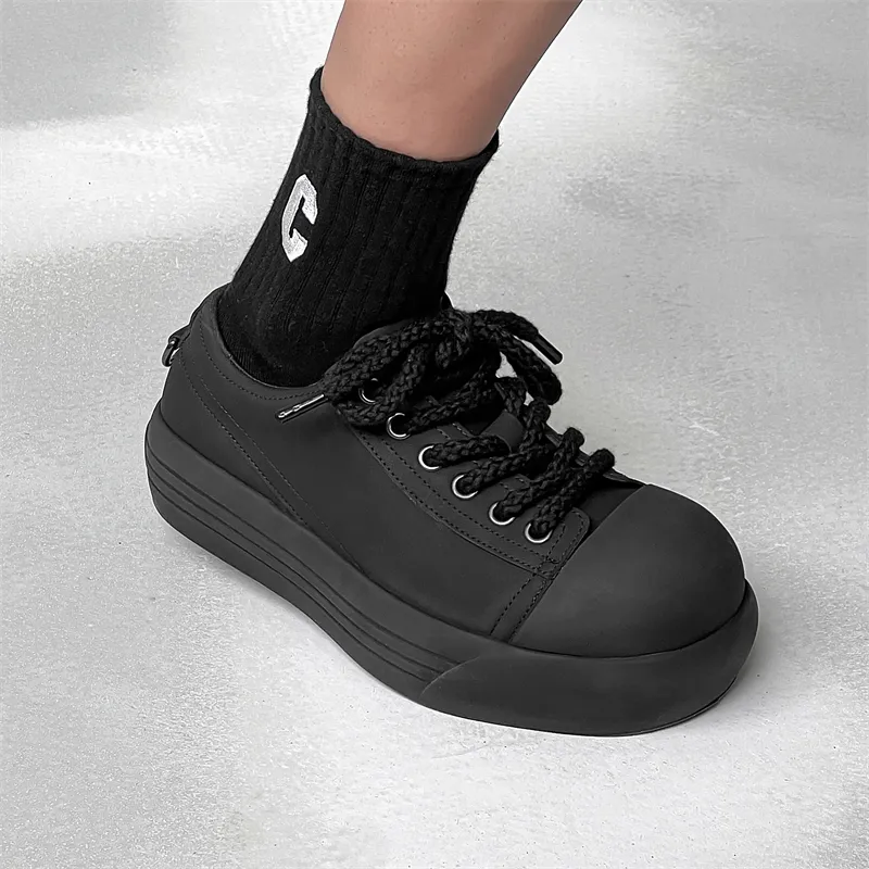 SIMBA'S PRIDE Abrasion Resistant Low Top Skateboard Shoes Unisex Black-4