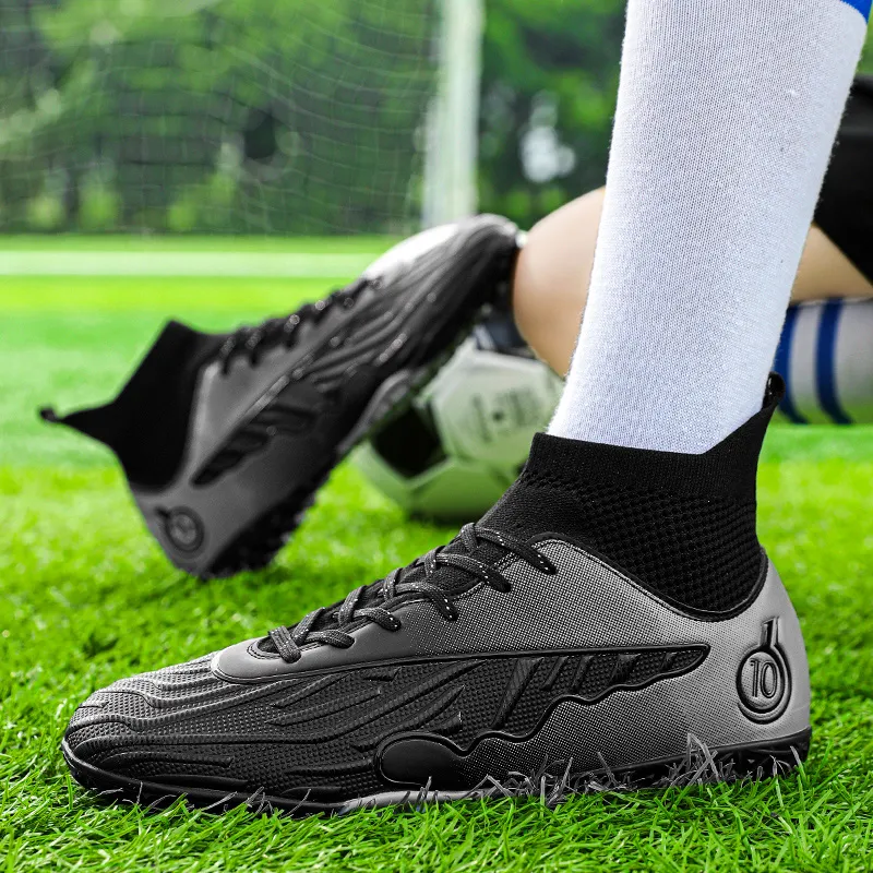SIMBA'S PRIDE Anti Slip Wear Resistant Soccer Shoes Unisex-1