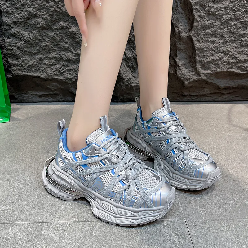 SIMBA'S PRIDE Abrasion Resistant Chunky Sneakers Women's-4