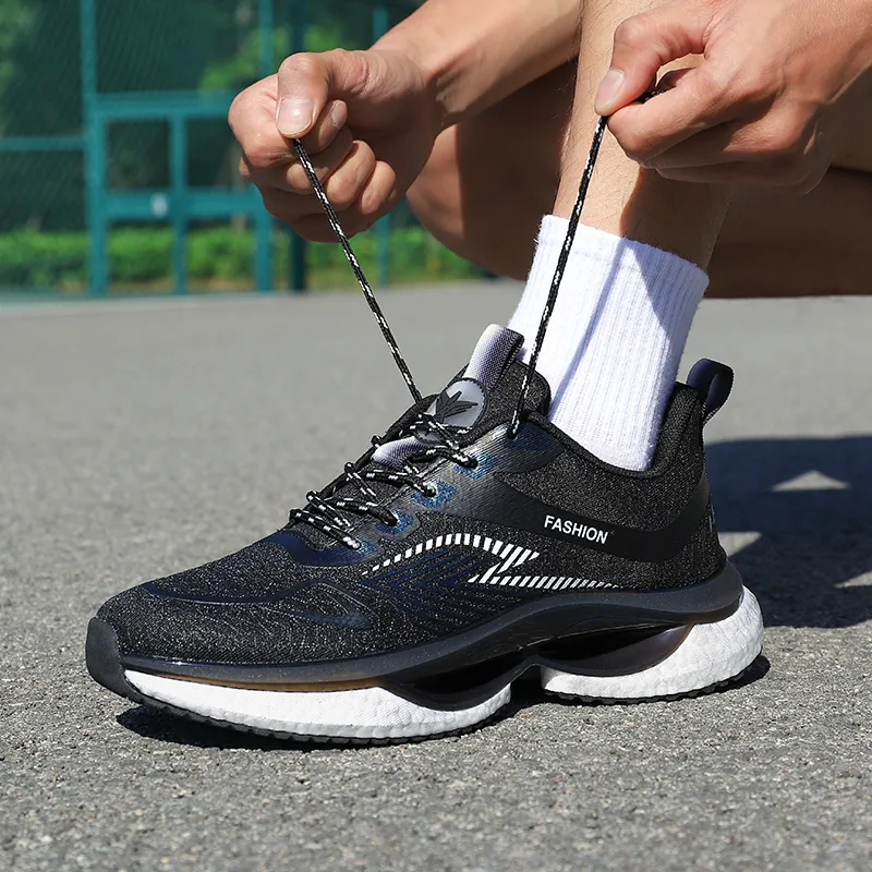 SIMBA'S PRIDE Breathable And Sweat absorbent Low Top Running Shoes Men's-1