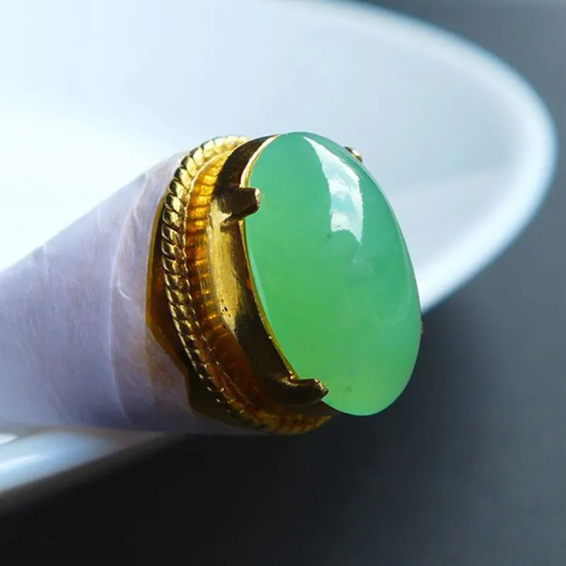 Fei Yan Glutinous Jade Ring Face Unisex-2