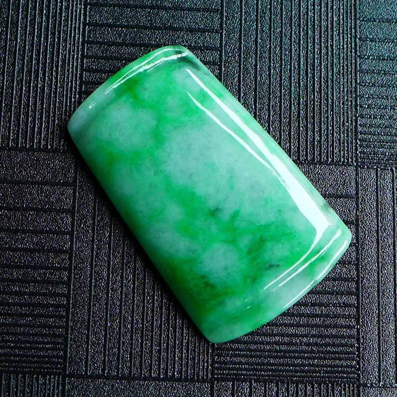 Fei Yan Glutinous Jade Jadeite Pendants Unisex-1