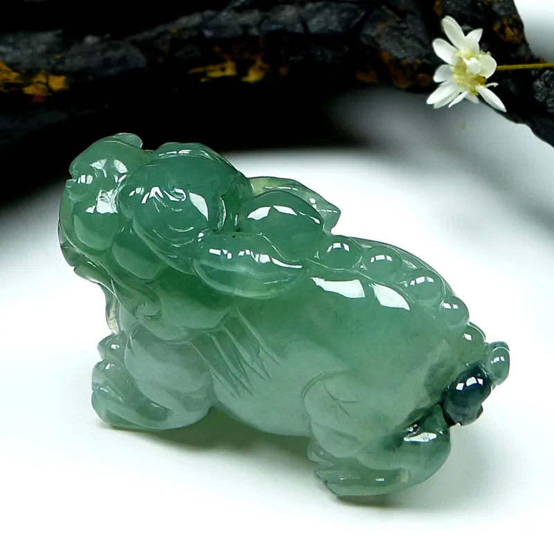 Fei Yan Glutinous Jade Jadeite Ornaments Unisex-2