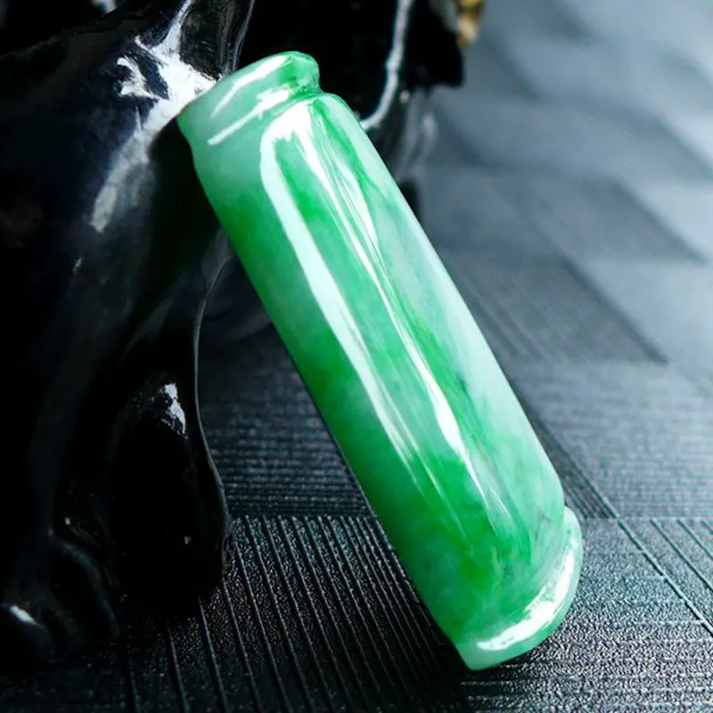 Fei Yan Glutinous Jade Jadeite Pendants Unisex-2