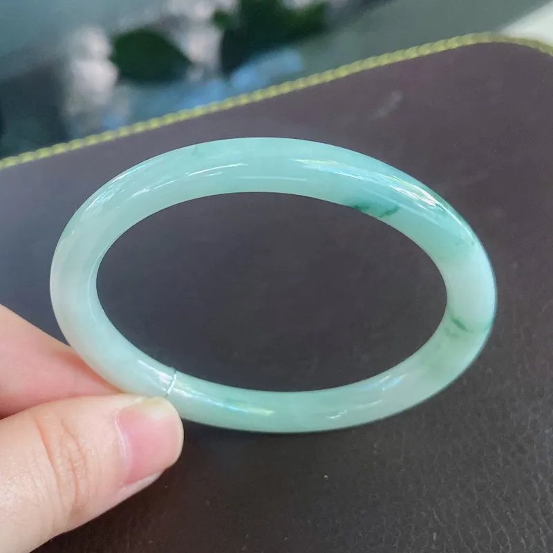 Fei Yan Glutinous Jade Bangles Unisex-4
