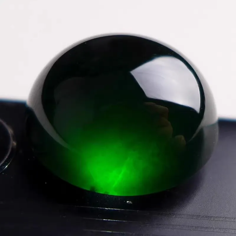 Fei Yan Glutinous Jade Ring Face Unisex-1
