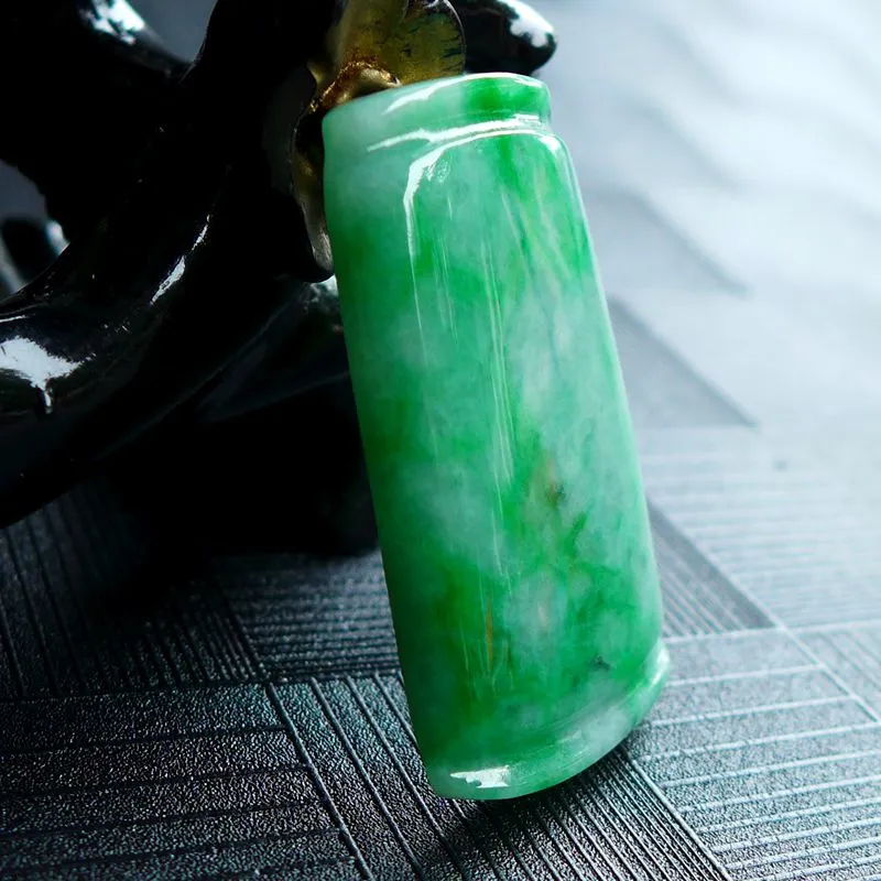 Fei Yan Glutinous Jade Jadeite Pendants Unisex-4