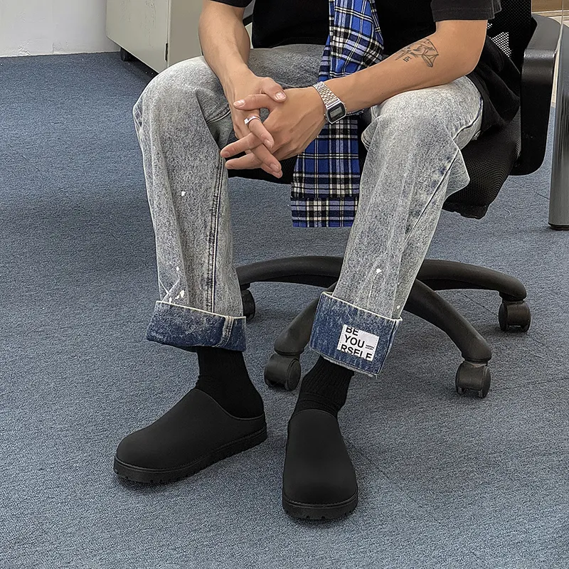 Medd Closed Toe Slippers Men-1