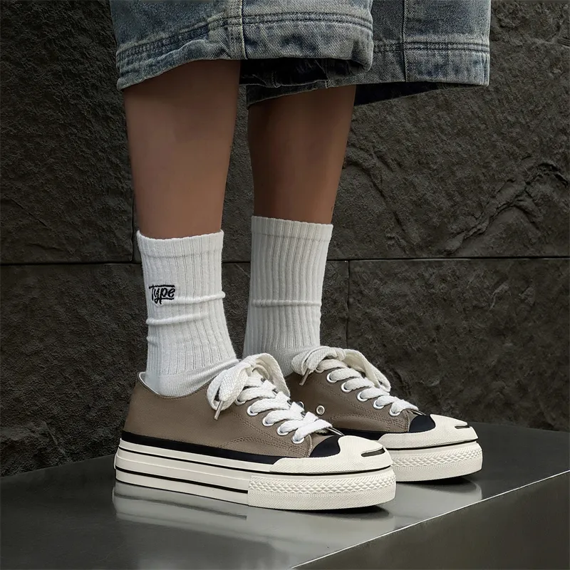 Medd Low Top Canvas Shoes Men's-9