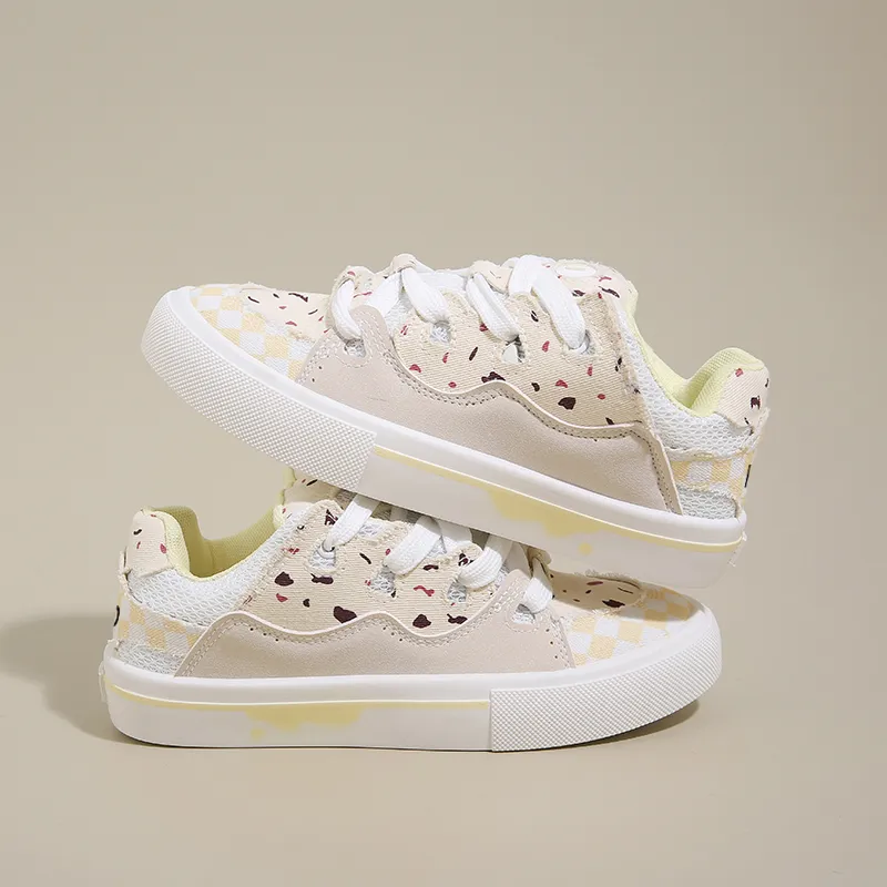Medd Skateboard Shoes Women's Low Top Beige Pink-1