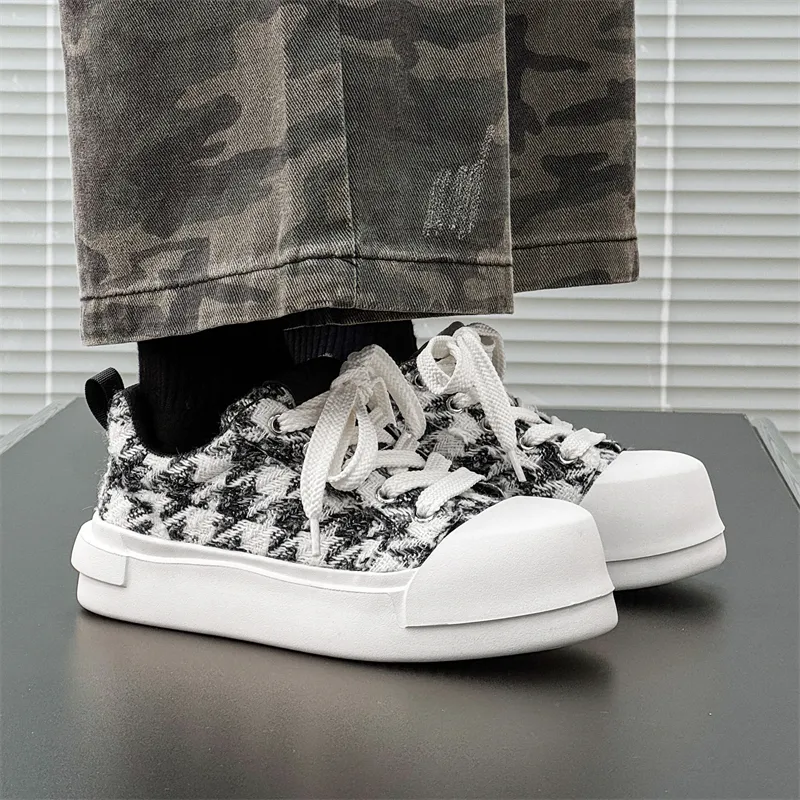 Medd Low Top Skateboard Shoes Men's-3