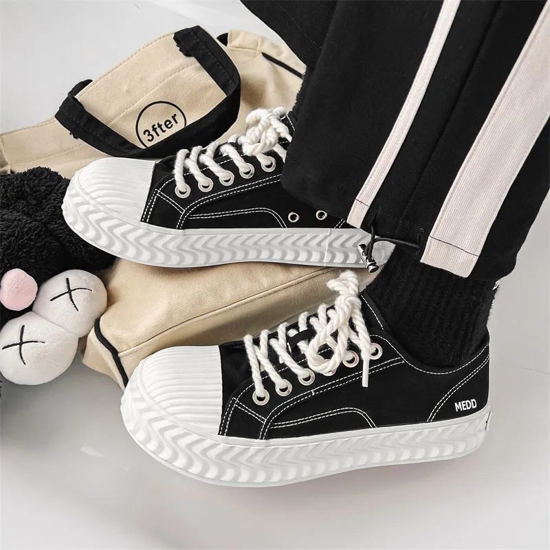 Medd Low Top Canvas Shoes Unisex-3
