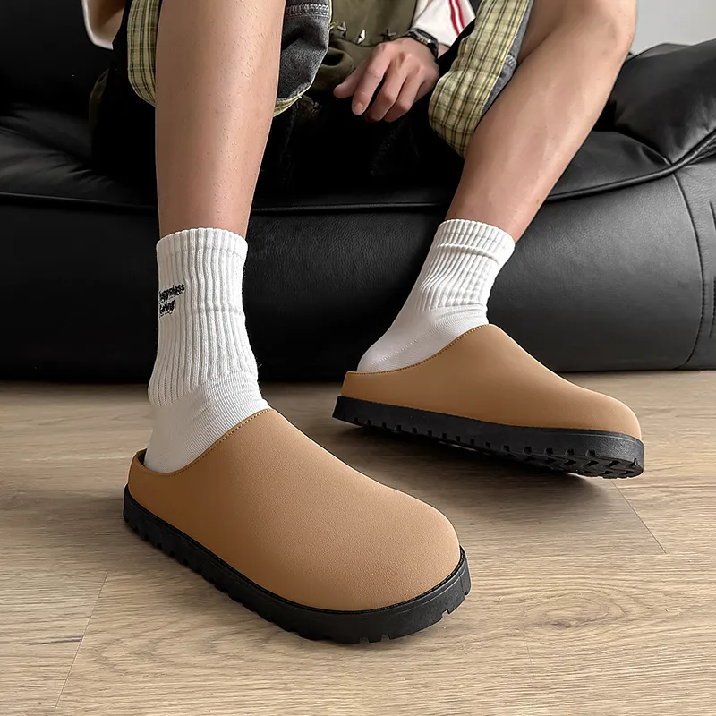 Medd Closed Toe Slippers Men-11