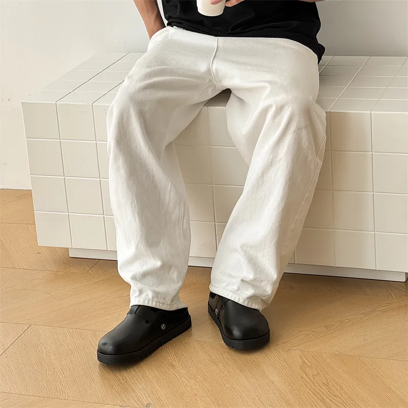 Medd Closed Toe Slippers Men-9