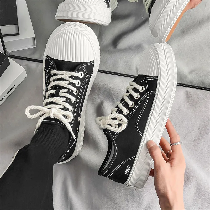 Medd Low Top Canvas Shoes Unisex-1