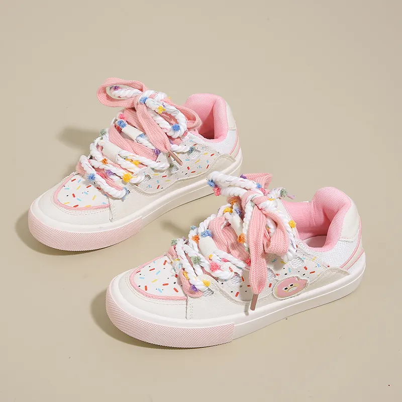 Medd Low-Top Skateboard Shoes Women's-7