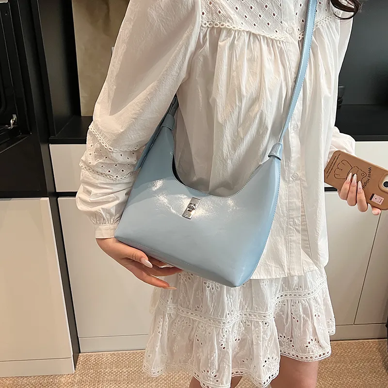 LUVISTRUE PU Crossbody Bag Shoulder Bag Regular Women's White/Silver/Blue/Red/Pink/Black-15
