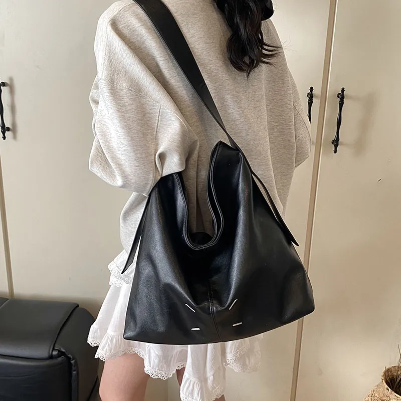 LUVISTRUE PU Tote Bag Shopping Bag Shoulder Bags Regular Women's White/Black/Red-8