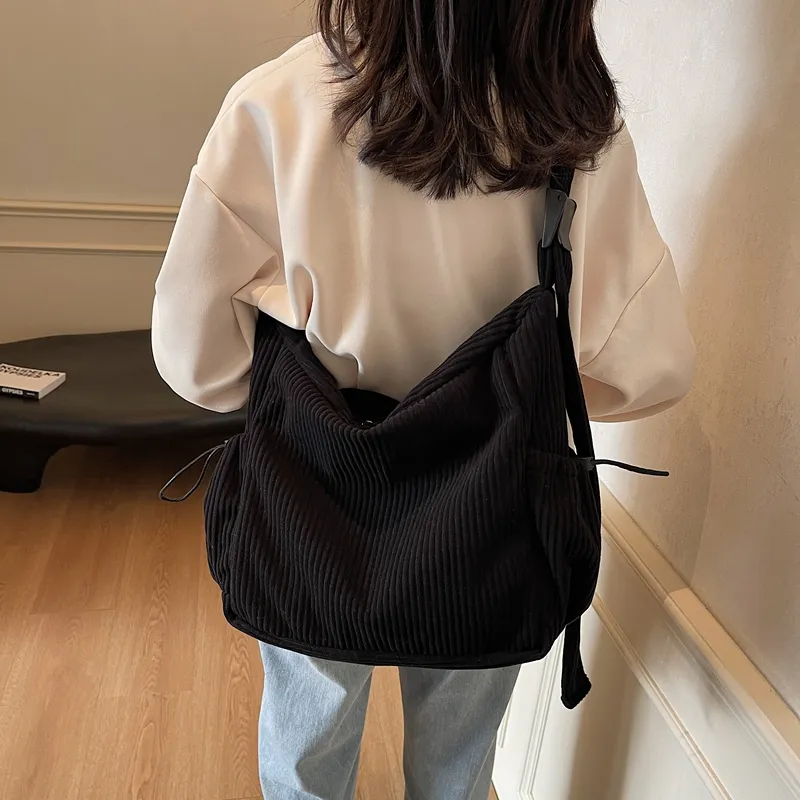 LUVISTRUE Strips Large Capacity Shoulder Bag Crossbody Bag Regular Women's Black/Green Brown/Ecru-18