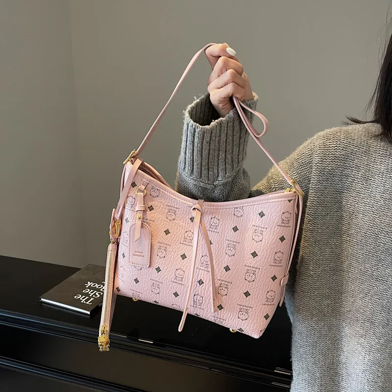 LUVISTRUE PU Commute Shoulder Bag Tote Regular Women's Brown/Pink/Ecru/Black/White-13