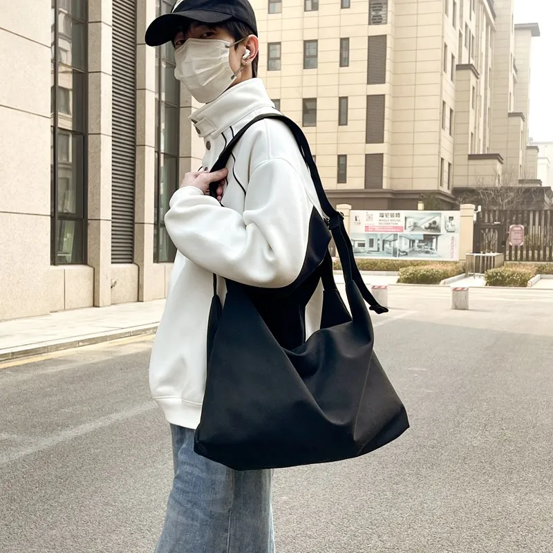 LUVISTRUE Nylon Shoulder Bag Small Size Unisex Black/White-8