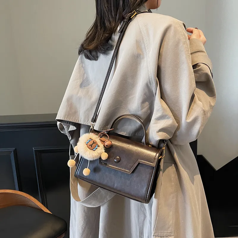 LUVISTRUE PU Shoulder Bag Crossbody Bag Women's Ecru/Black/Brown/Coffee-17