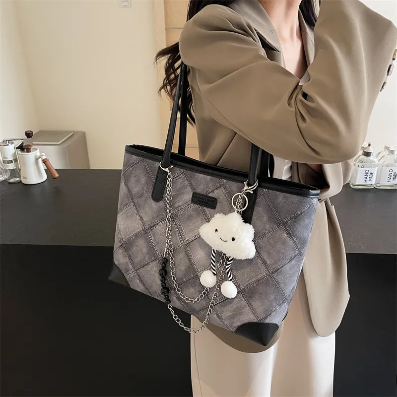 LUVISTRUE PU Handbag Shoulder Bag Tote Regular Women's Ecru Black/Blue/Pink-5